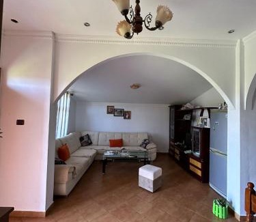 Sakës Maison | Sibora Guest House Liqeni Ulez