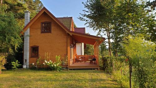 Ketrzyn Maison | Sielski domek Zielony Zakątek