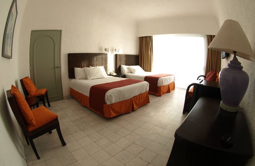 Peninsulas de Santiago Station Balnéaire | Sierra Mar All Inclusive at Tesoro