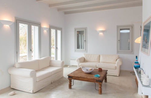 Kamares Maison | Sifnos Cycladic Villa