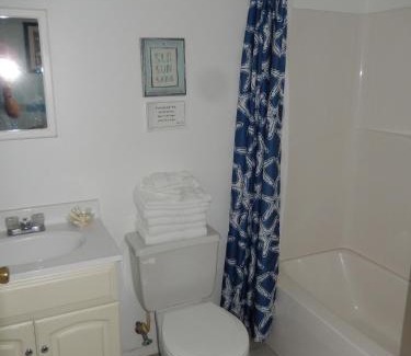 North End Hôtel | Sifting Sands Motel
