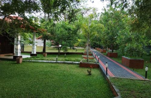 Dambulla Hôtel | Sigiriya Cashew Palace Resort