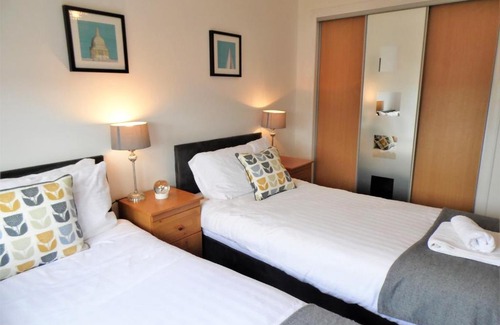 Coatbridge Appartement | Signature - Brambling House