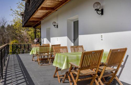 Pfalzen Appartement | Silbernagl direkter Blick zum See