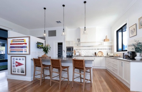 East Kangaloon Maison | Silos – rural homestead on 50 acres