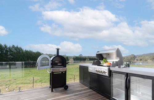 East Kangaloon Maison | Silos – rural homestead on 50 acres