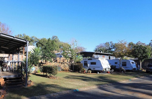 Hamilton Creek Maison | Silver Wattle Caravan Park
