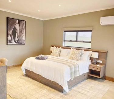 Malelane Chalet De Ski | Simbini Sunset Cottage