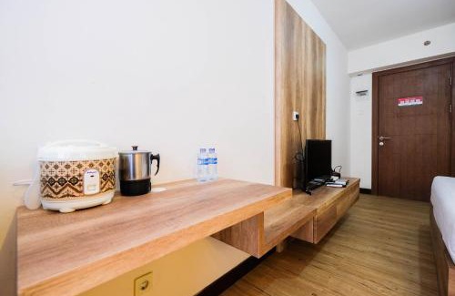 Depok Appartement | Simple and Homey Studio Room at Cinere Resort Apartment By Travelio