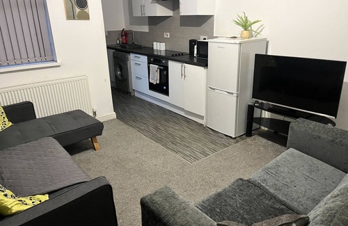 Stoke-on-Trent Appartement | Simple and sweet, Flat on Lewis Street (1 BR)