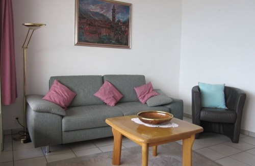 Orselina Appartement | Simple apartment on the 2nd floor for 1-3 persons.