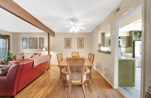 Royal Pines Maison | Simple comforts of home conveniently located