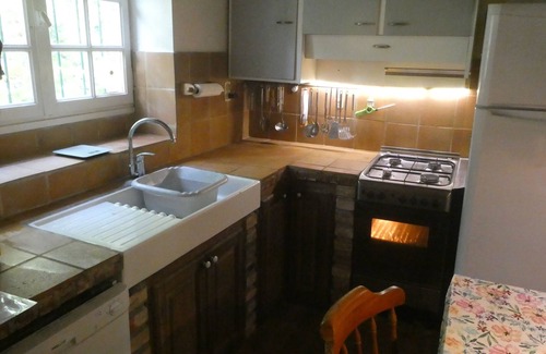 Nantheuil Maison | Simple escape to nature, rustic family retreat in river valley in France, YES!