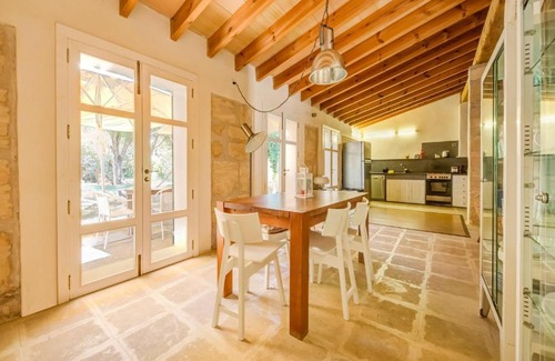 Campos Maison | Simple house in super location with private access to the most beautiful beach