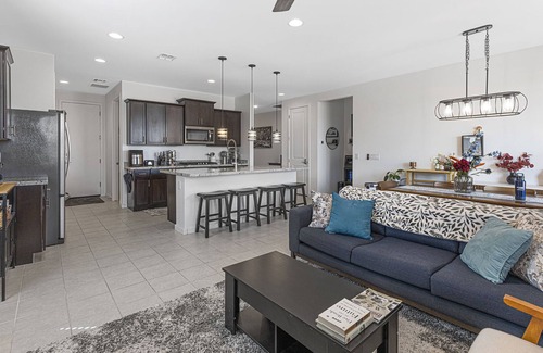 Tolleson Maison | Simple Phoenix Living