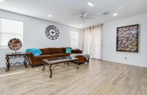Estrella Village Maison | Simple Retreat Budget-Friendly and Convenient