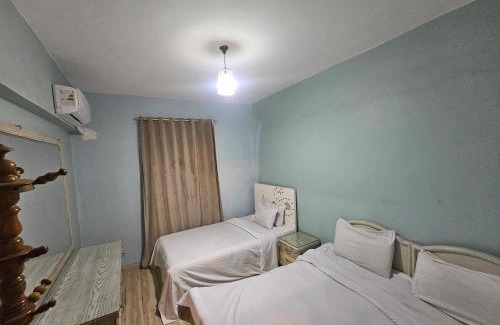 Bab Sharqi Appartement | Simple side sea view -families only