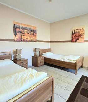 Oberdorla Appartement | Simple Stay Erftstadt 2