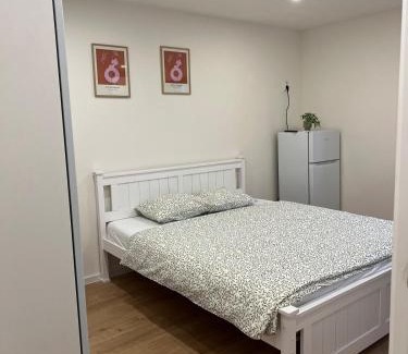 Sever Appartement | Simple & Stylish Studio