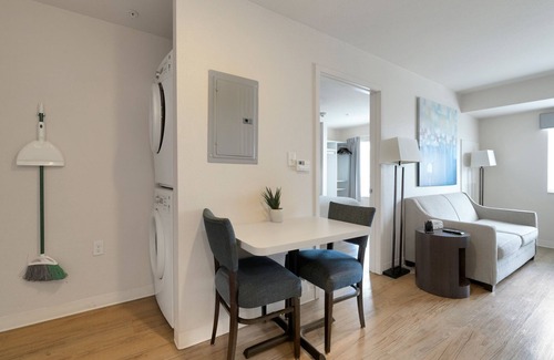Far North Central Appartement | Simplicity At the Rim 1417 I Spacious 1 Bed 1 Bth
