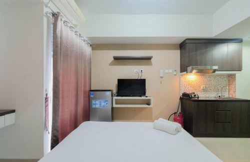 Bekasi Timur Appartement | Simply Furnished Studio Grand Dhika City Apartment By Travelio