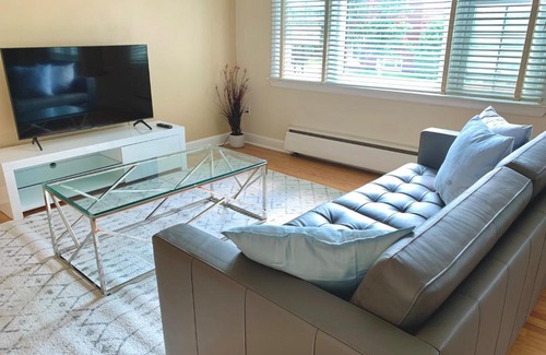 Ottawa Division Appartement | Simply Stays