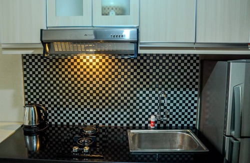 Panunggangan Utara Appartement | Simply Studio Room at Grand Serpong Apartment By Travelio