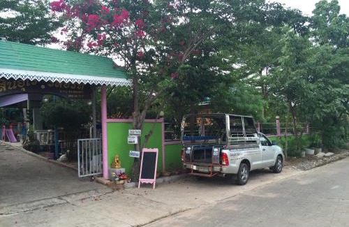 Koh Lan Maison | Sin U Rai Resort