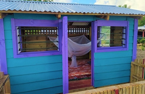 Tafitoala Maison | Sina PJ Beach Fales and Surf