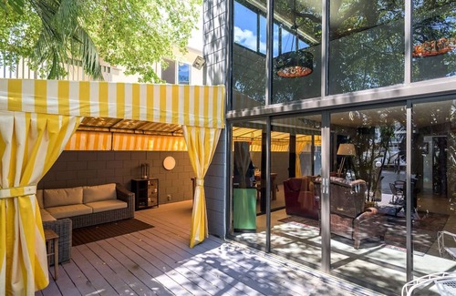 Hendricks and Venice Isles Appartement | Singer House on the Water
