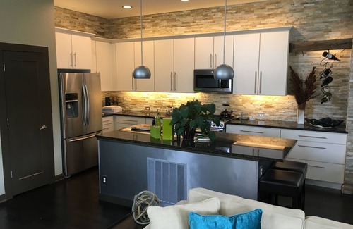 Twin Lakes Maison | Nouvelle famille unique 3 Br, 3 Ba Home