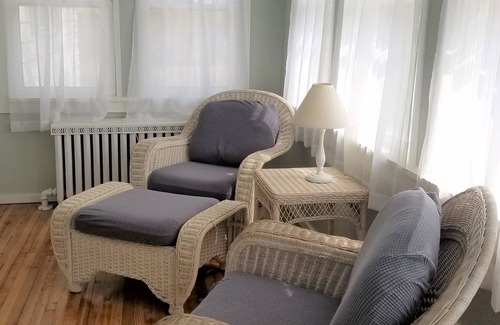 Marmora Maison | Single Family Large yard!