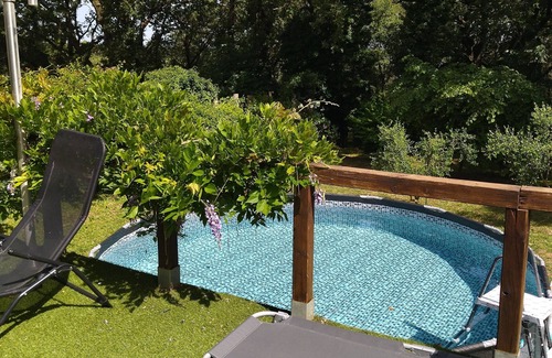 La Capelle-et-Masmolene Villa | Villa de plein pied climatisée, WiFi , piscine et grand jardin calme