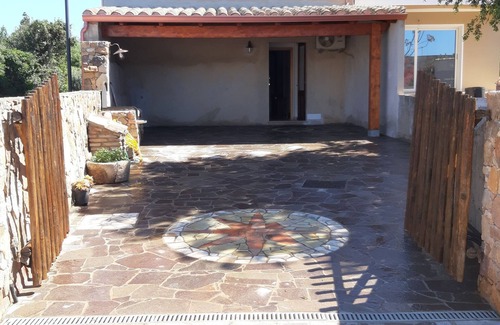 Sant'Anna Arresi Appartement | Single house detached courtyard terrace sea view