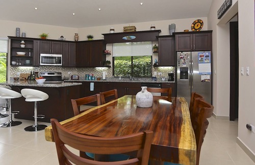 Coco Maison | Incredible Ocean View Hilltop Home!