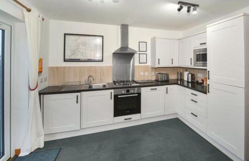 Geary Maison | Single Malt Cottage