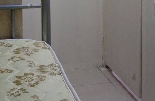 Madinet Borg Al Arab Lit Et Petit-Déjeuner | single private room in north coast apartment