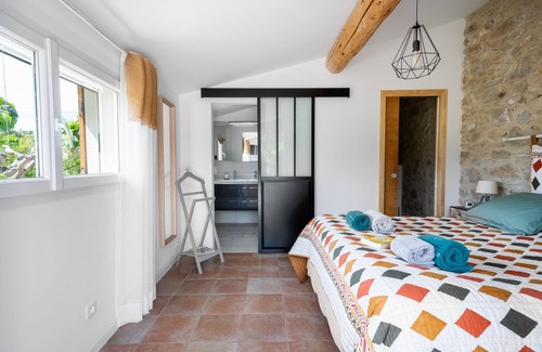 Merindol-les-Oliviers Maison | Chambre de charme vue inoubliable sur le Ventoux