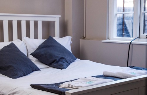 Bordesley Maison | Chambre Simple-Salle de bain partagée