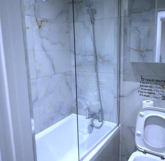 Fairlop Appartement | Single Room 2