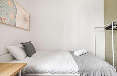 Kingsford Maison | Single Room - Private Spot in Kingsford - Convenient Location - Shared Bathroom