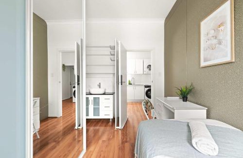 Kingsford Maison | Single Room - Private Spot in Kingsford - Convenient Location - Shared Bathroom