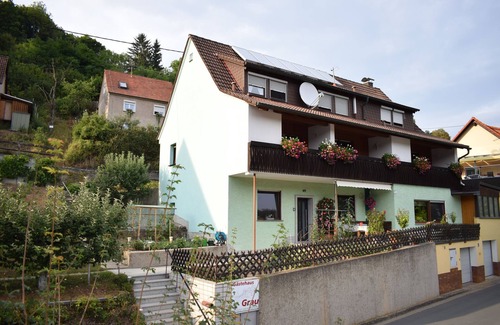 Egloffstein Appartement | Chambre simple (douche / WC communs) - Gästehaus Grau