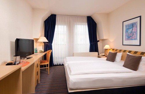 Laubegast Hôtel | Chambre simple, douche ou baignoire, WC, - ACHAT Premium Dresden