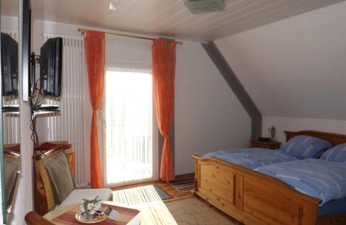 Kaimt Lit Et Petit-Déjeuner | Chambre simple, douche, toilette - Winzerhaus Haas-Lenz