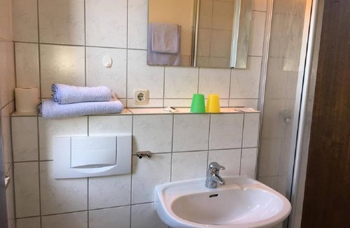 Schweich Maison | Chambre Simple Douche / WC - Hotel Leinenhof