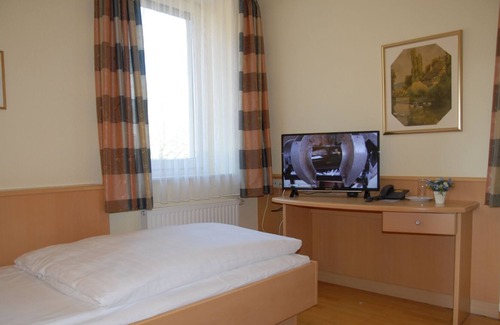 Gemarkung Oberdigisheim Appartement | Single room with toilet and shower