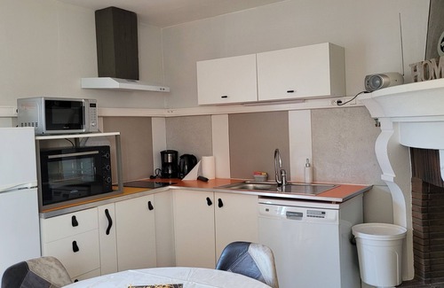 Saint-Fromond Appartement | SINGLE-STOREY APARTMENT WITH TERRACE