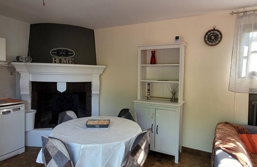 Saint-Fromond Appartement | SINGLE-STOREY APARTMENT WITH TERRACE