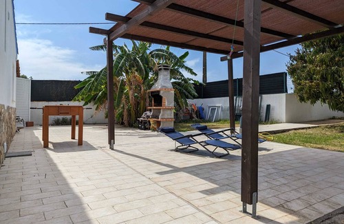 Bernarda Maison | Single-storey villa,sea view,AC,WIFI,garden,barbecue,terraces, 2mn from beach